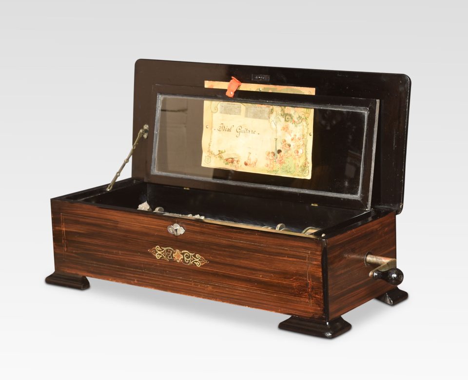 Cylinder musical box