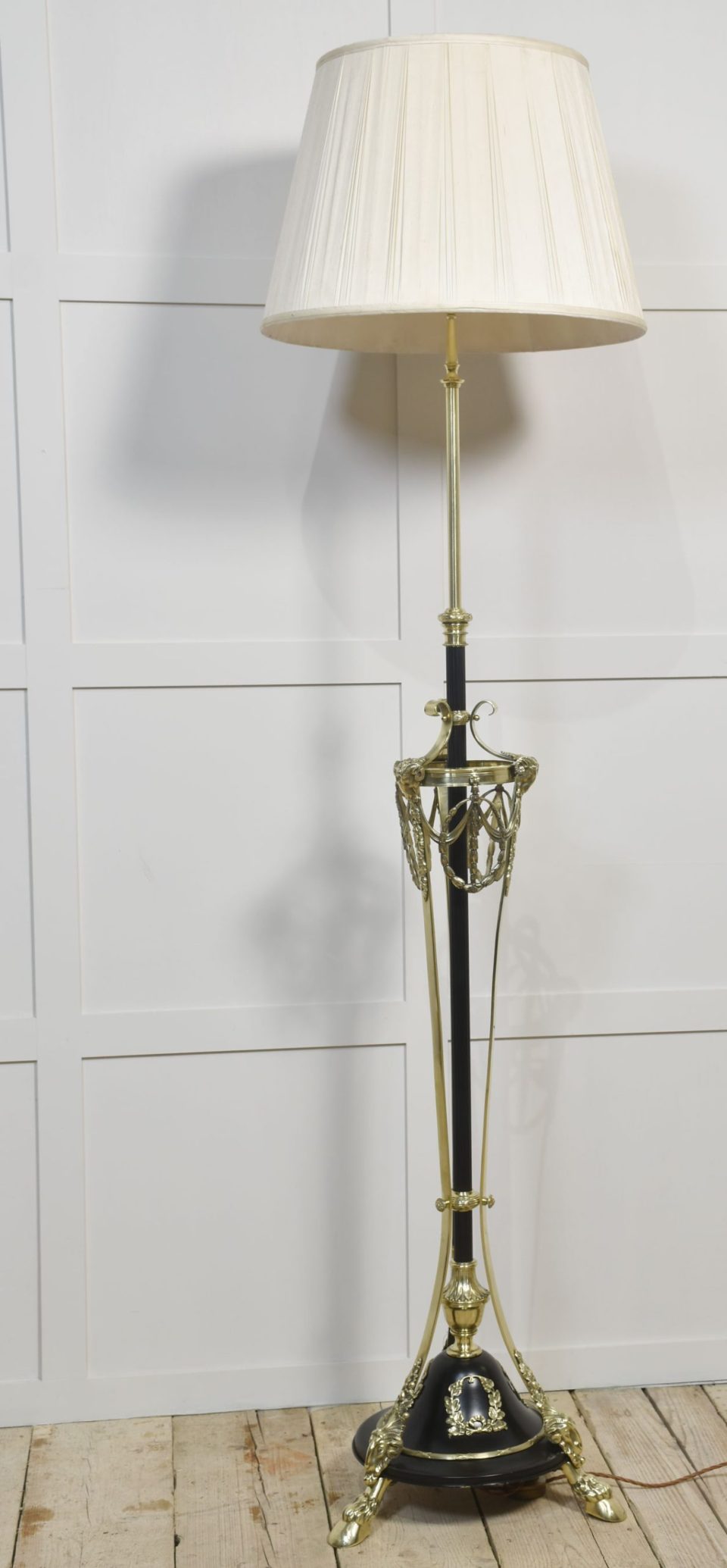 Neo Classical brass standard lamp