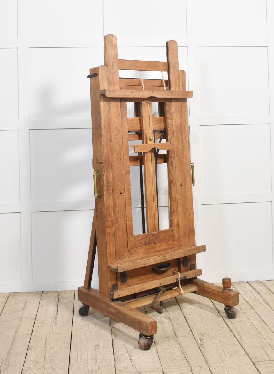 Studio easel by Windsor and Newton