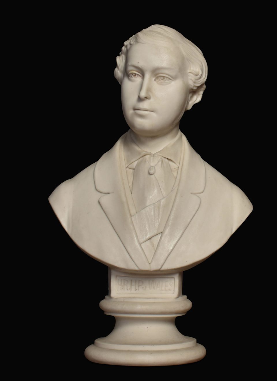 Coalport bust of H.R Prince of Wales