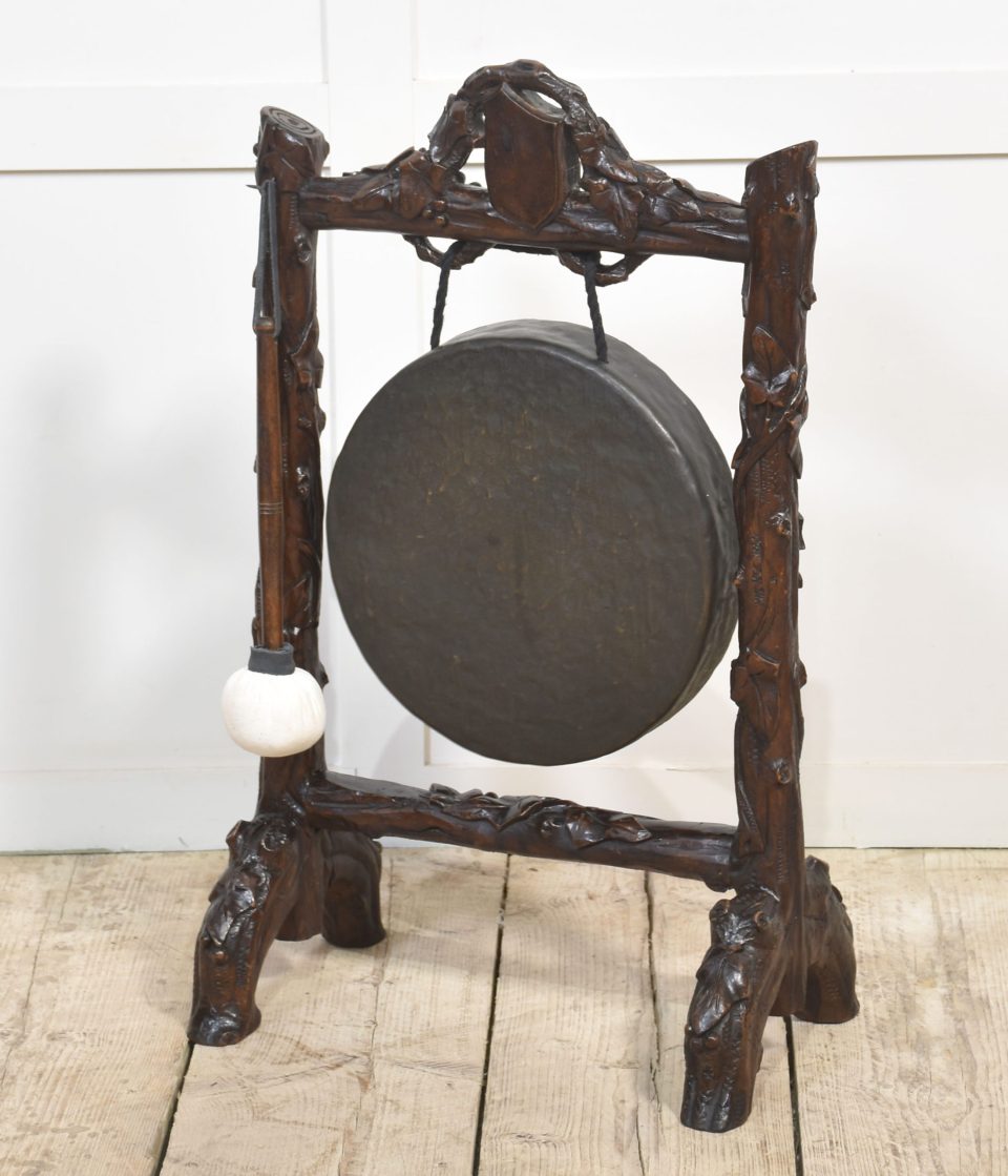Carved oak framed dinner gong