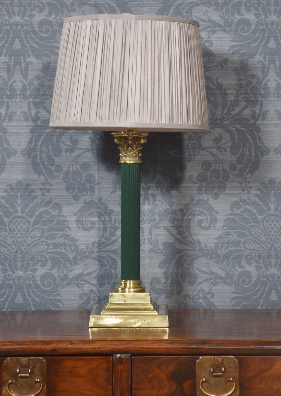 Brass corinthian column table lamp